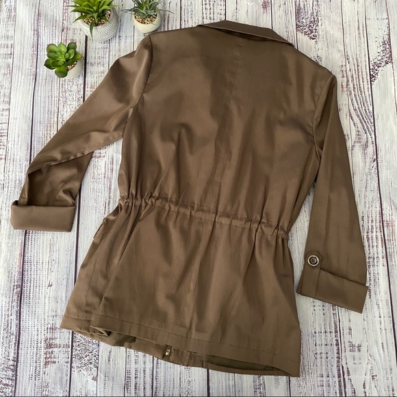 Brown Jacket with Cargo Pockets - Picture 6 of 8